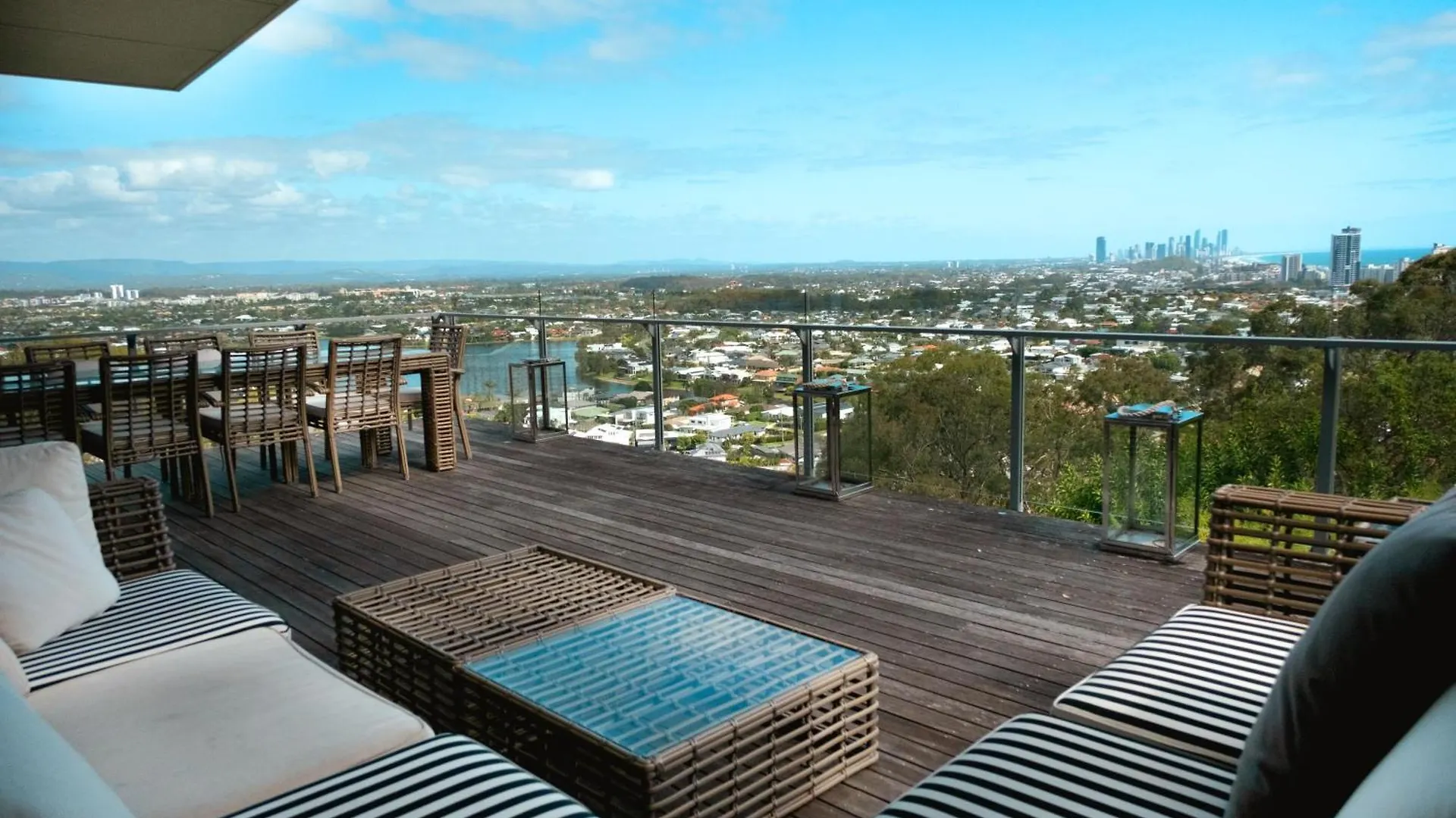 Bespoke Burleigh Luxury House Gold Coast Villa 0*,  Australia