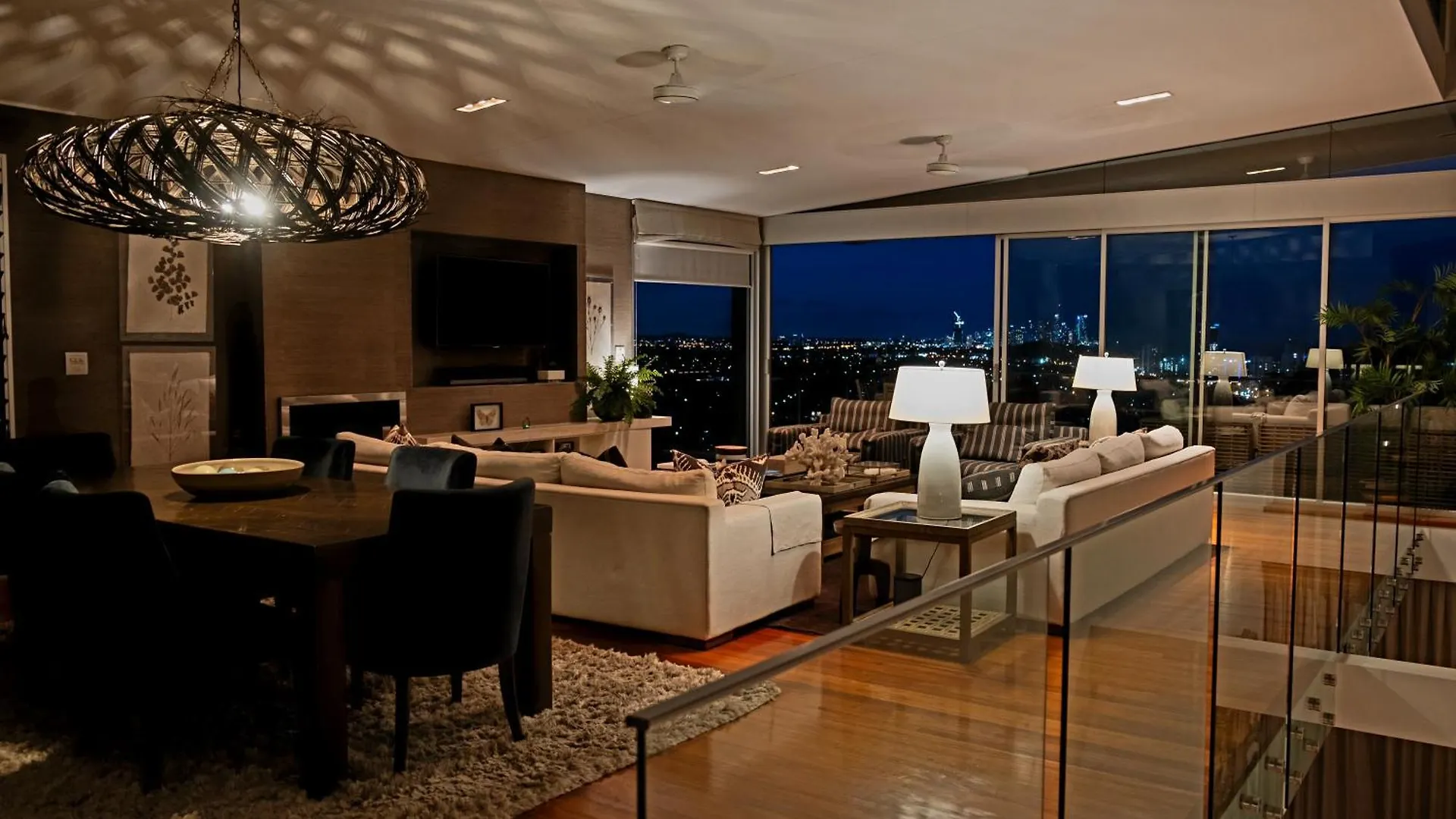 Bespoke Burleigh Luxury House Gold Coast Villa